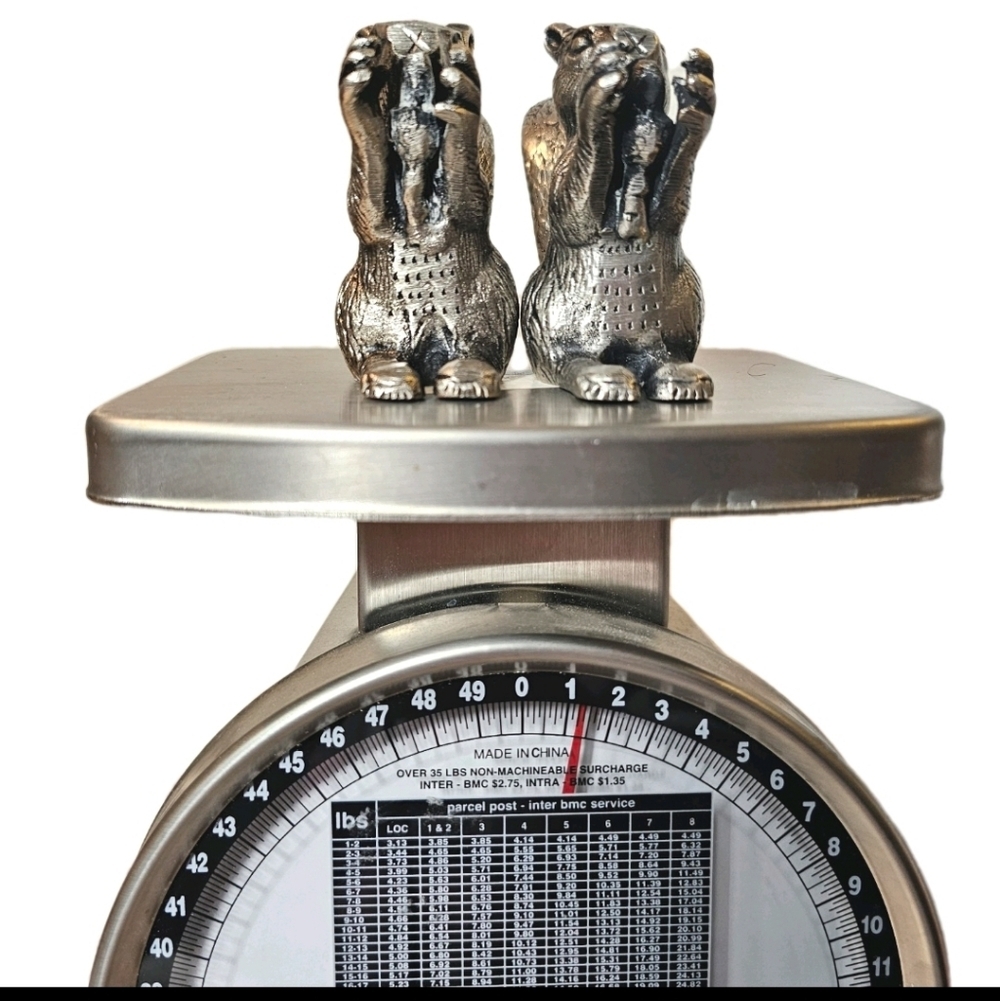 Pair of Heavy Cast Pewter Squirrels Salt and Pepper Shakers Collectible Vintage - Picture 9 of 9